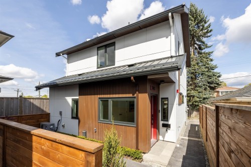 3143 19 Avenue E, Vancouver, BC 