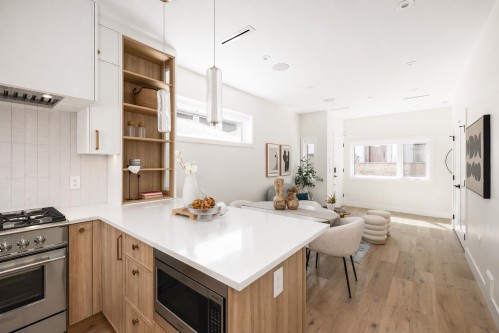 3143 19 Avenue E, Vancouver, BC 