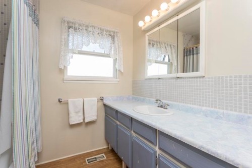 3511 Newmore Avenue, Richmond, BC 