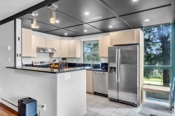 220-7288 Acorn Avenue Burnaby, BC V5E 4H6