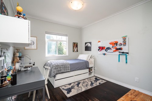 1623 12Th Avenue E, Vancouver, BC 