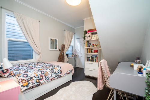 1623 12Th Avenue E, Vancouver, BC 