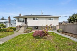 5111 Laurel Street Burnaby, BC V5G 1M8