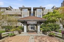 307-6745 Station Hill Court Burnaby, BC V3N 4Z4
