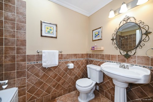 2845 Mccoomb Drive, Coquitlam, BC 