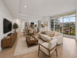 304-3498 Marine Way  Vancouver, BC V5S 0H1