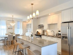 59-688 Edgar Avenue  Coquitlam, BC V3K 0A5