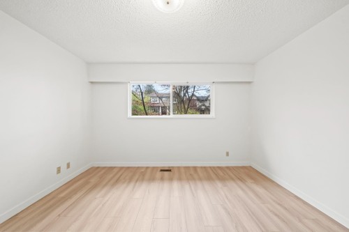 532 64Th Avenue W, Vancouver, BC 