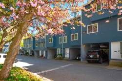 8328 Aspenwood Place Burnaby, BC V5A 3V3