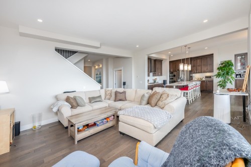 3534 Trestle Court, Coquitlam, BC 