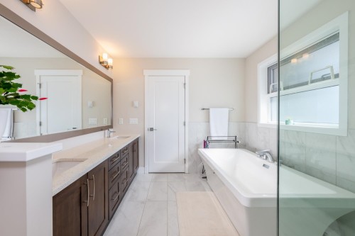 3534 Trestle Court, Coquitlam, BC 