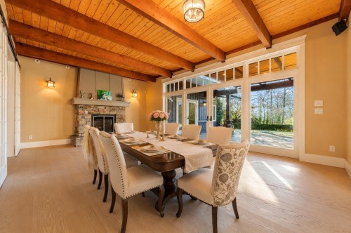 366 Keith Road, West Vancouver, BC 
