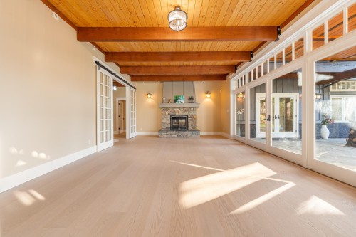 366 Keith Road, West Vancouver, BC 