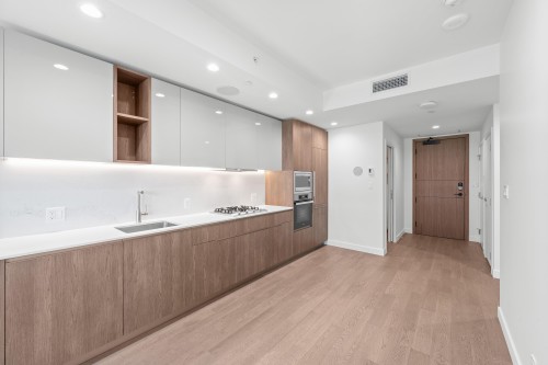 206-6811 Pearson Way, Richmond, BC - Indoor