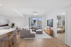 505-1500 Fern Street North Vancouver, BC V7J 0E6