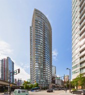 689 Abbott Street Vancouver, BC V6B 0J2
