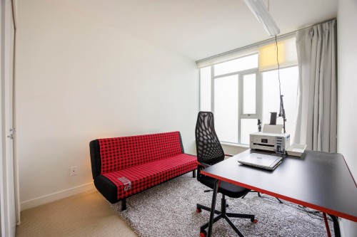 6590 Nelson Avenue, Burnaby, BC 