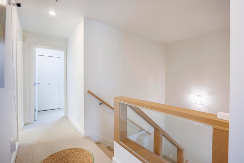 6590 Nelson Avenue, Burnaby, BC 