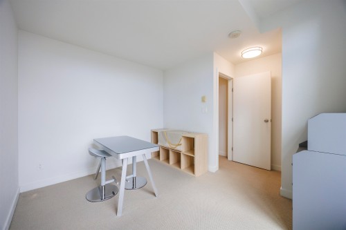 6590 Nelson Avenue, Burnaby, BC 