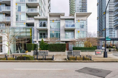 6590 Nelson Avenue, Burnaby, BC 