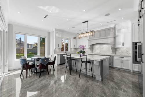 5720 Woodwards Road, Richmond, BC 