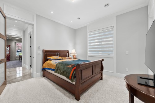 5720 Woodwards Road, Richmond, BC 