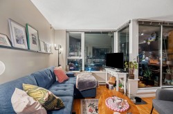 1901-33 Smithe Street Vancouver, BC V6B 0B5