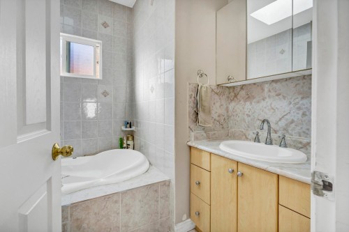 591 28Th Avenue E, Vancouver, BC 