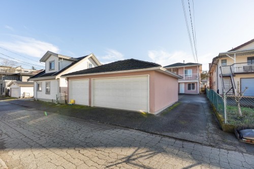591 28Th Avenue E, Vancouver, BC 