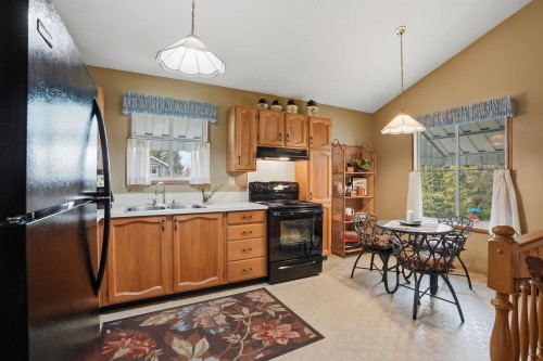 3300 Manning Crescent, North Vancouver, BC 