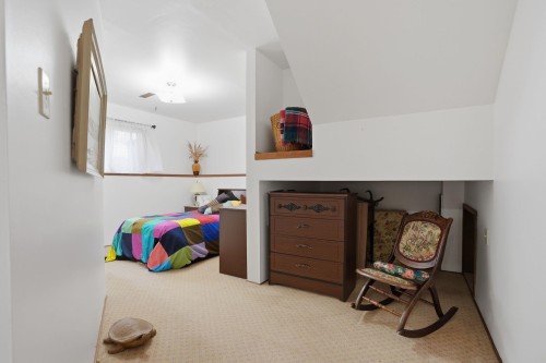 3300 Manning Crescent, North Vancouver, BC 