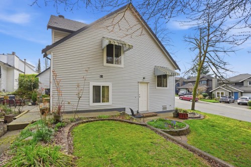 3300 Manning Crescent, North Vancouver, BC 