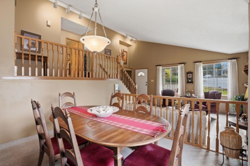 3300 Manning Crescent, North Vancouver, BC 