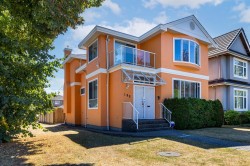 108 46th Avenue W Vancouver, BC V5Y 2W9