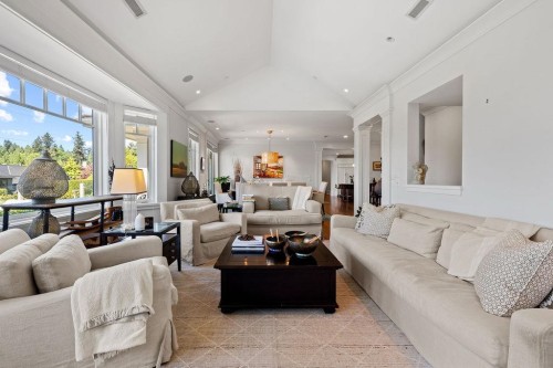 6105 Gleneagles Drive, West Vancouver, BC 