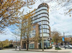 603-288 8th Avenue E Vancouver, BC V5T 4S8