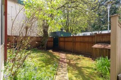 844 Westview Drive  North Vancouver, BC V7N 3X8