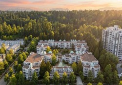 101-8460 Jellicoe Street  Vancouver, BC V5S 4S8