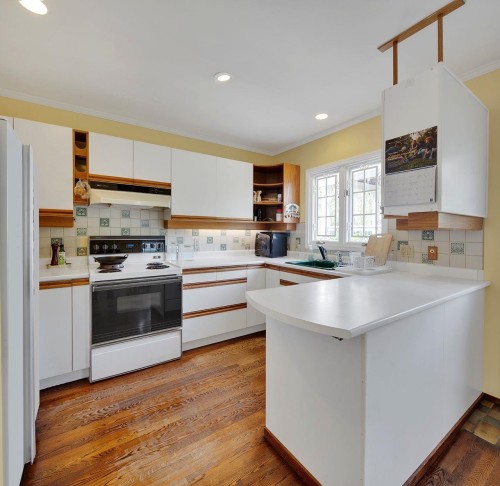 1183 Duchess Avenue, West Vancouver, BC 