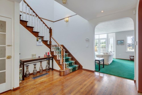 1183 Duchess Avenue, West Vancouver, BC 