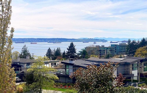 1183 Duchess Avenue, West Vancouver, BC 