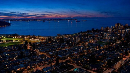 1183 Duchess Avenue, West Vancouver, BC 