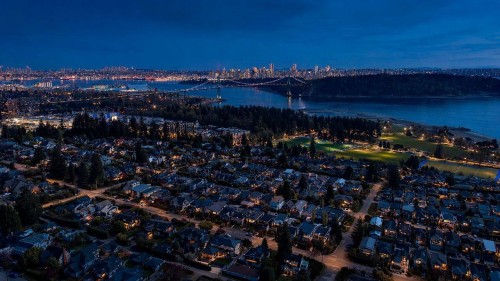 1183 Duchess Avenue, West Vancouver, BC 