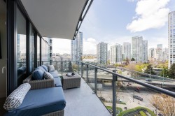 1001-89 Nelson Street  Vancouver, BC V6Z 0E7