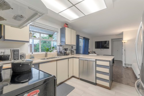 1280 Sherman Street, Coquitlam, BC 