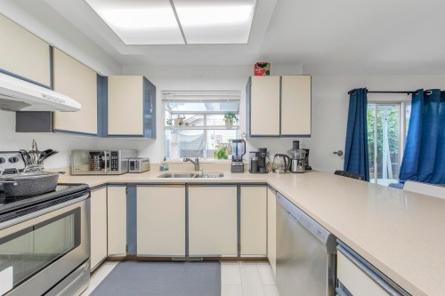 1280 Sherman Street, Coquitlam, BC 