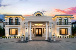 5680 Forsyth Crescent  Richmond, BC V7C 2C3