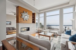 2416 Carr Lane  West Vancouver, BC V7S 3H5