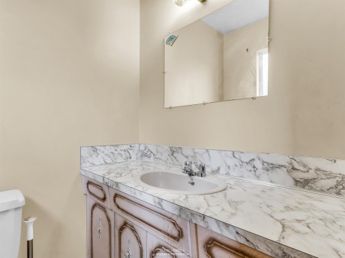 2553 Bendale Road, North Vancouver, BC 