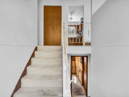 2553 Bendale Road, North Vancouver, BC 